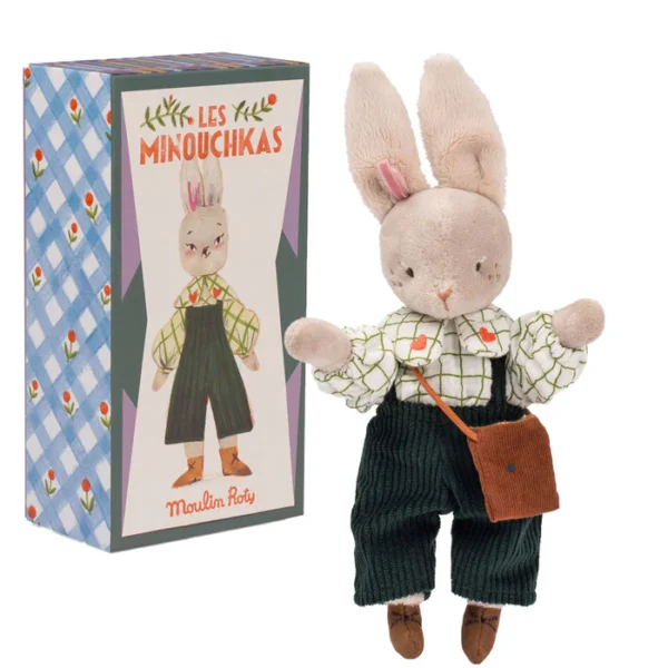 Lepurushja Nine, Les Minouchkas